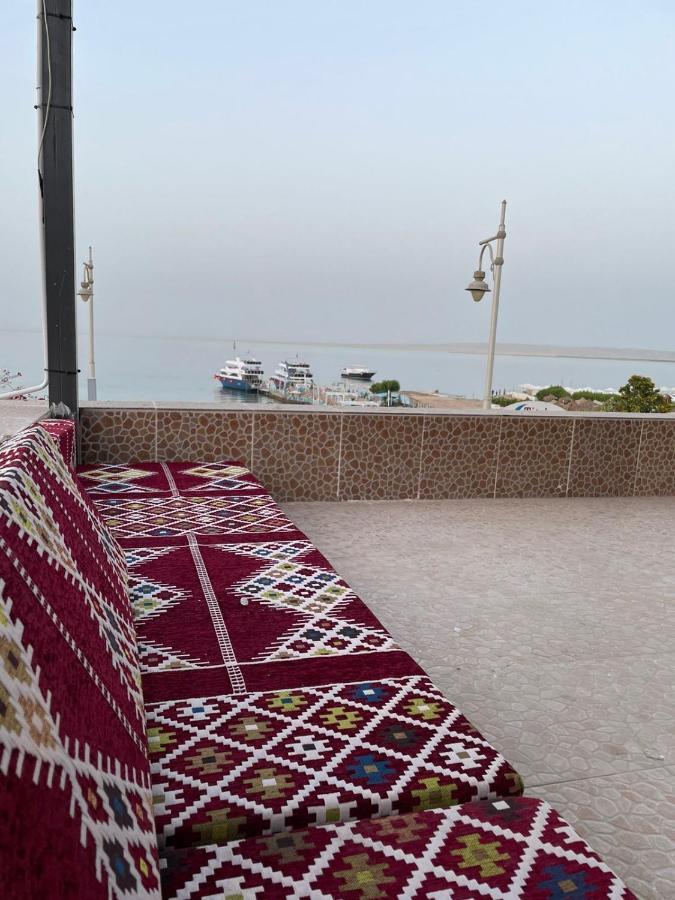 Serafy City Center Hostel And Pool For Foreigners Adults Only Хургада Екстер'єр фото