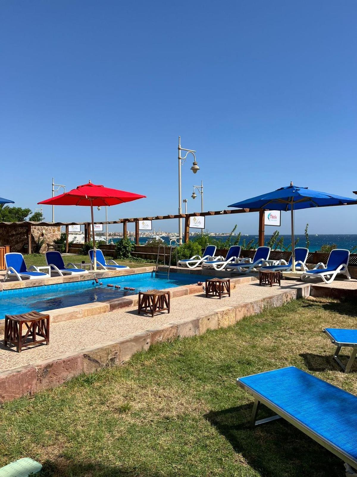 Serafy City Center Hostel And Pool For Foreigners Adults Only Хургада Екстер'єр фото